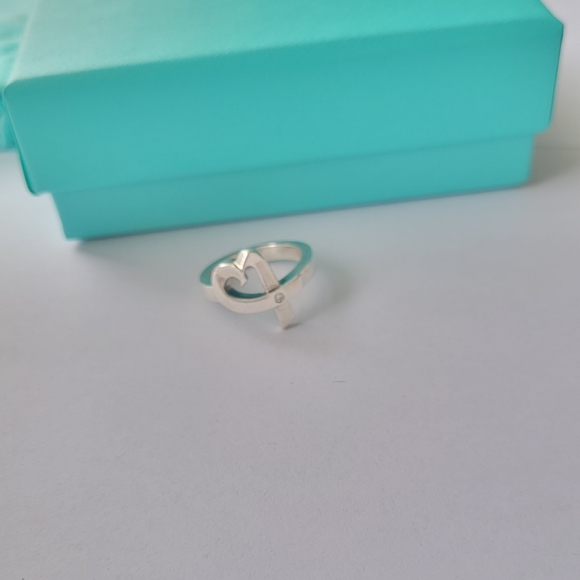 Tiffany & Co Sterling Silver Paloma Picasso Diamond Loving Heart Ring - Picture 2 of 9